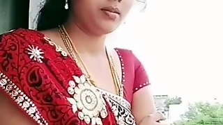 Desi Indian Bhabhi In Sex Video