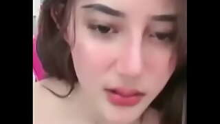 Lidya Danira nongol uting coklat desah - porn livereco